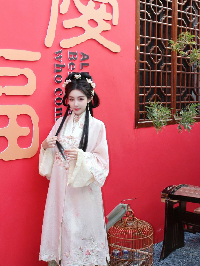铃芽之旅